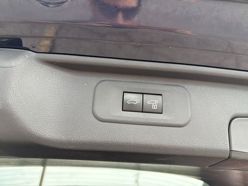 Used 2024 Toyota Grand Highlander AWD image 28