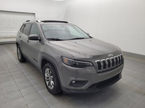 Used 2019 Jeep Cherokee Latitude Plus image 13