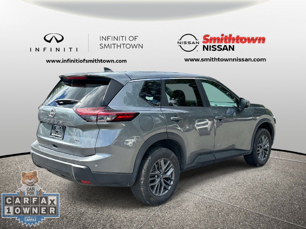 Used 2026 Nissan Rogue SV AWD/4WD image 8