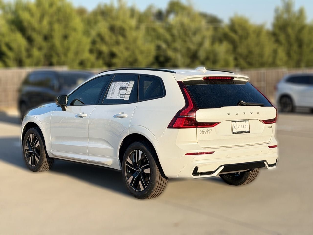 New 2027 Volvo XC60 B5 Core AWD/4WD image 4