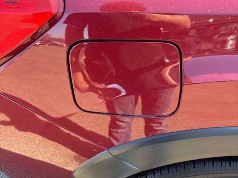 Used 2016 Subaru Crosstrek 2.0i image 6