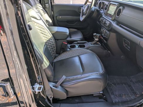Used 2023 Jeep Gladiator Overland image 35