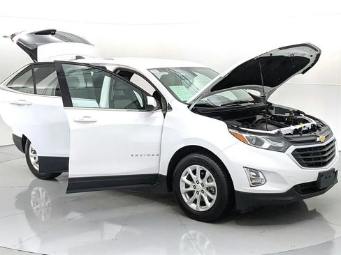 Used 2019 Chevrolet Equinox LT image 9