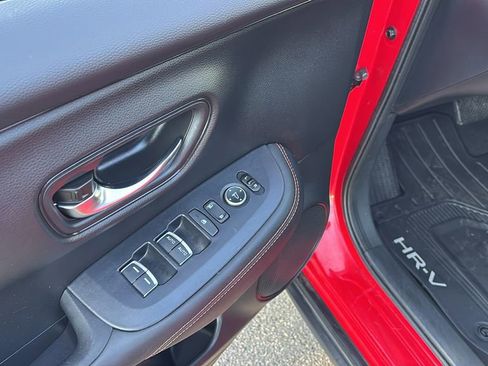 Used 2023 Honda HR-V Sport image 14