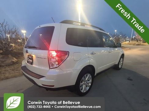 Used 2012 Subaru Forester 2.5X Premium w/ Popular Pkg 2 image 3
