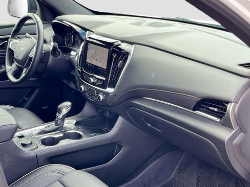 Used 2023 Chevrolet Traverse Premier w/ Redline Edition image 32