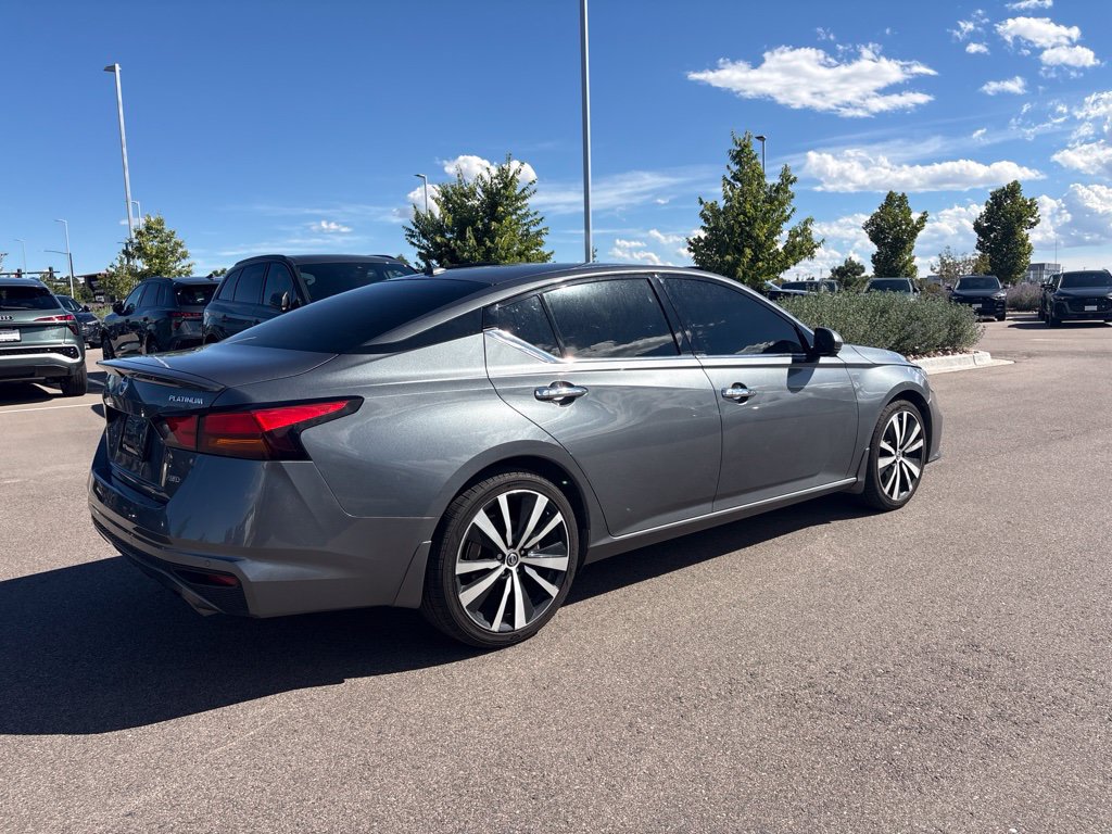 Used 2019 Nissan Altima 2.5 Platinum AWD/4WD image 2