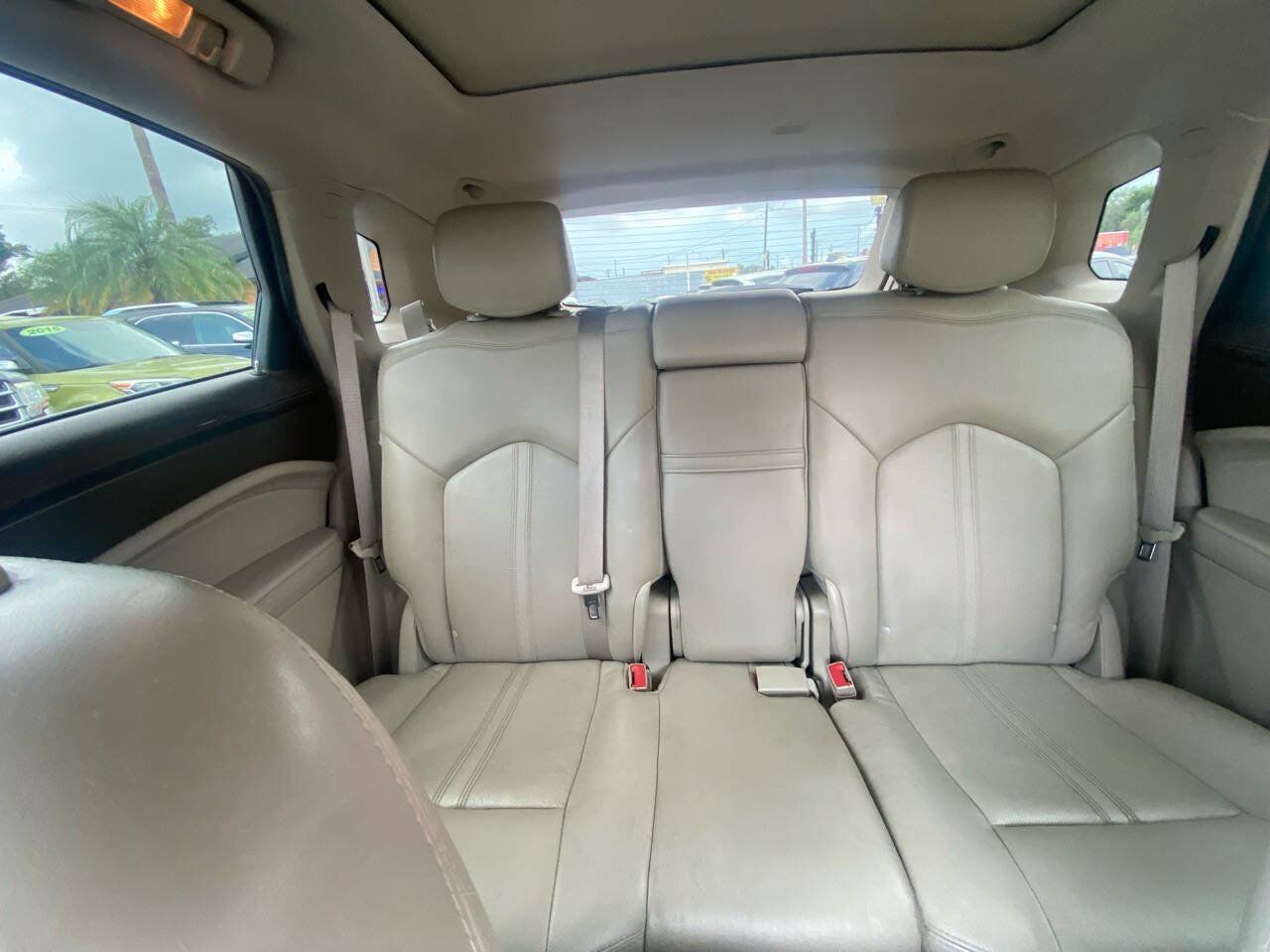 Used 2013 Cadillac SRX Luxury FWD image 16