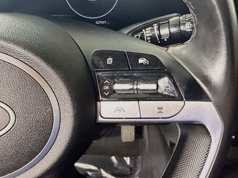 Used 2024 Hyundai Elantra SEL w/ Convenience Package FWD image 15