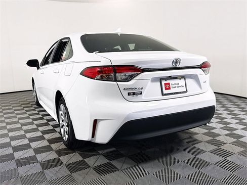 Certified 2025 Toyota Corolla LE image 20