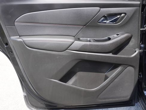 Used 2023 Chevrolet Traverse RS w/ LPO, Floor Liner Package AWD/4WD image 28
