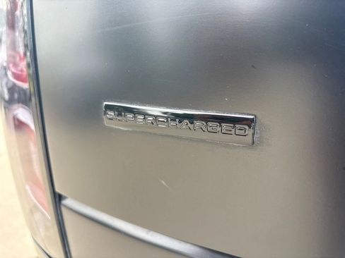Used 2019 Land Rover Range Rover Supercharged AWD/4WD image 9