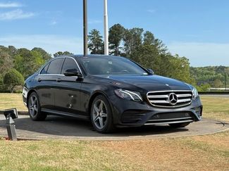 Used 2017 Mercedes-Benz E 300 4MATIC video 1