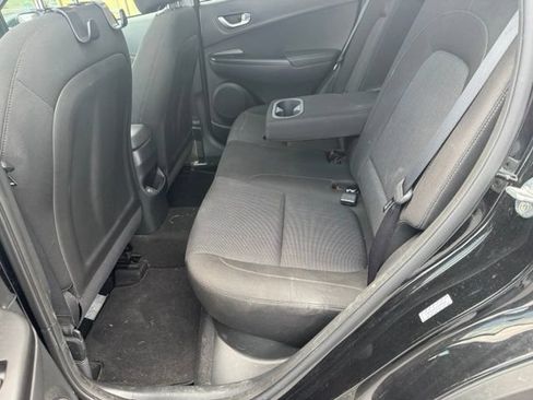 Used 2023 Hyundai Kona SEL w/ Convenience Package AWD/4WD image 5