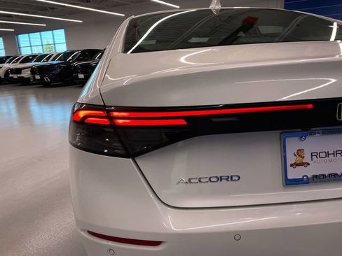 Used 2025 Honda Accord EX-L image 31