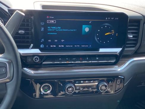 Certified 2024 Chevrolet Silverado 1500 LT AWD/4WD image 10