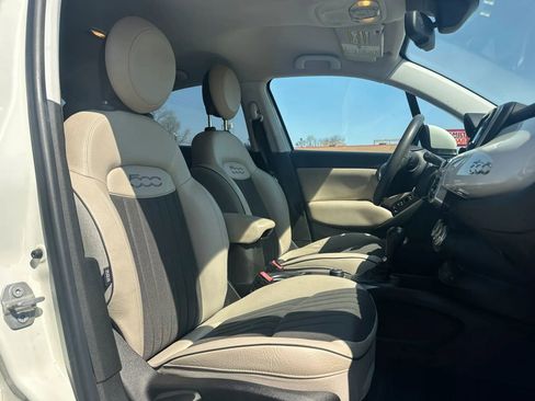 Used 2016 FIAT 500X Lounge image 12