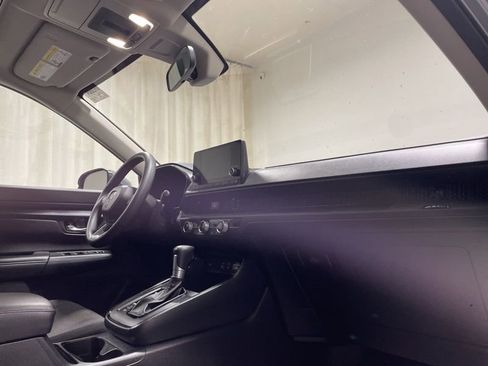 Used 2025 Honda CR-V EX image 14