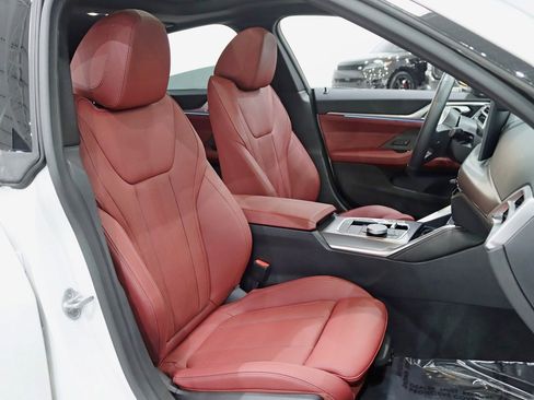 Used 2025 BMW i4 xDrive40i w/ M Sport Package image 30