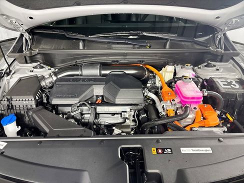 New 2026 Kia Sportage EX image 21