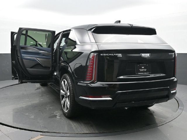 New 2025 Cadillac Escalade IQ Luxury 2 AWD/4WD image 58