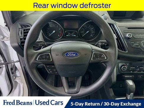 Used 2017 Ford Escape SE image 14