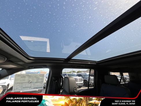 New 2026 GMC Yukon XL AT4 AWD/4WD image 6