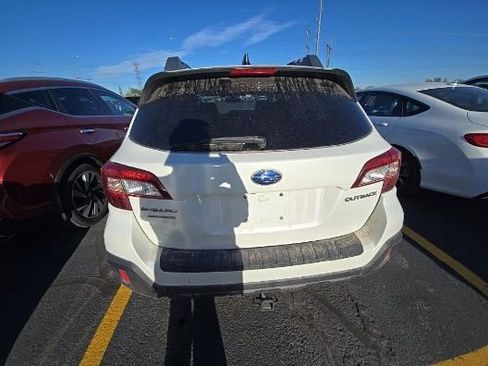 Used 2019 Subaru Outback 2.5i Premium AWD/4WD image 33