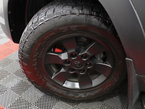 Used 2011 Toyota 4Runner SR5 image 37