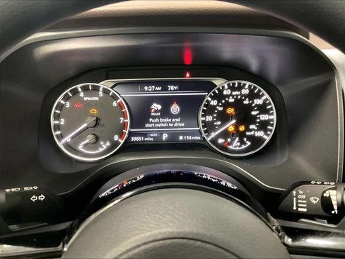 Used 2023 Nissan Rogue SV AWD/4WD image 24