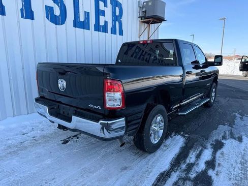 Used 2024 RAM 2500 Big Horn w/ Bed Utility Group image 8