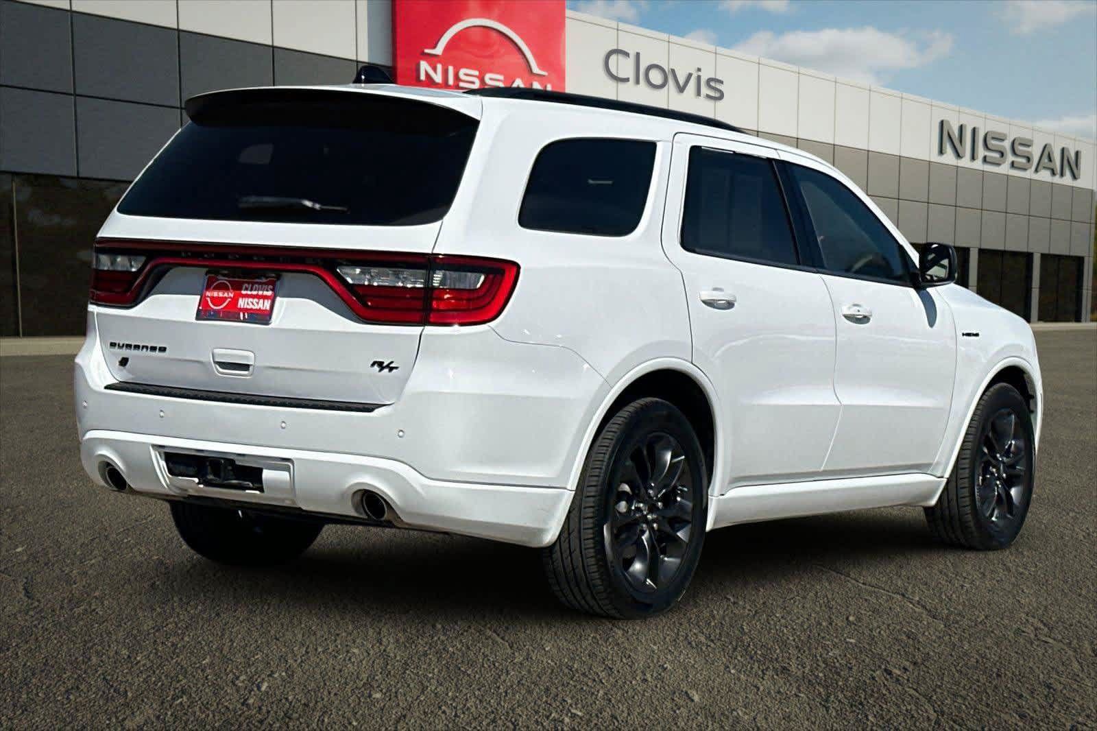 Used 2023 Dodge Durango R/T AWD/4WD image 3