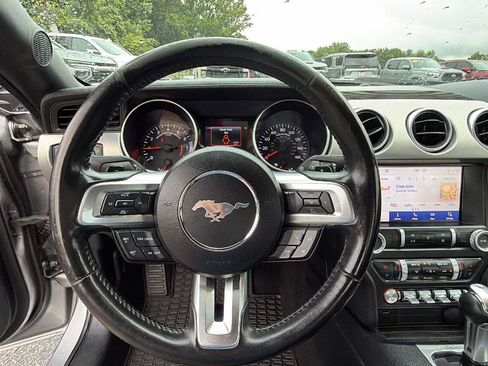 Used 2020 Ford Mustang Premium RWD image 24