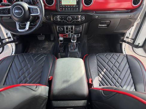 Used 2022 Jeep Gladiator Rubicon w/ LED Lighting Group AWD/4WD image 20