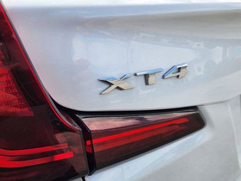 Used 2019 Cadillac XT4 Premium Luxury image 8