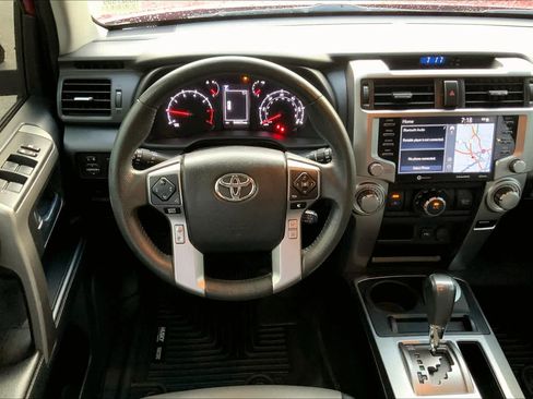 Used 2021 Toyota 4Runner SR5 Premium image 6