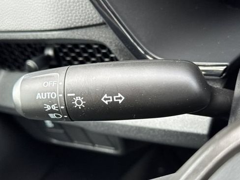 Used 2025 Honda CR-V LX image 37