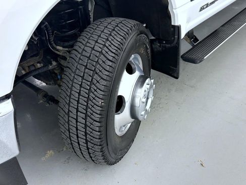 Used 2023 Ford F350 Lariat w/ Lariat Ultimate Package AWD/4WD image 25