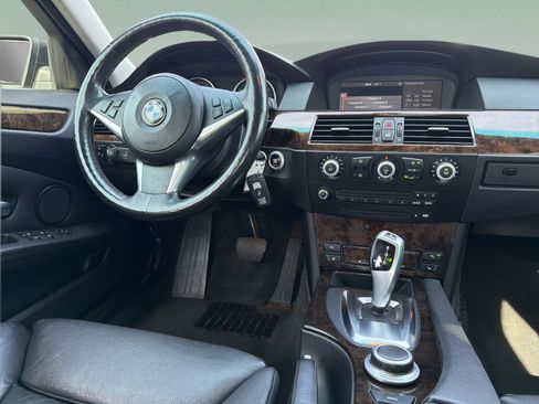 Used 2008 BMW 550i Sedan RWD image 10