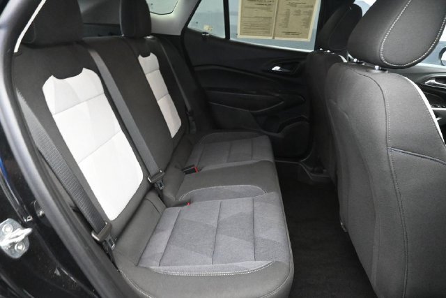 Used 2024 Chevrolet Trax LS FWD image 29