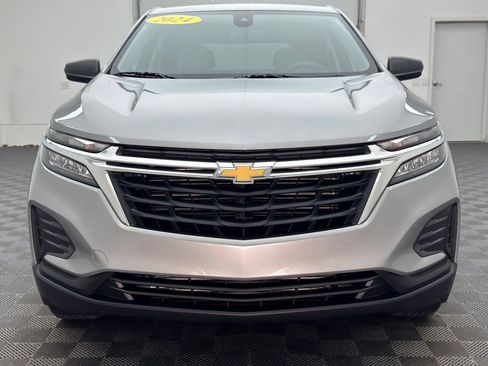 Used 2024 Chevrolet Equinox LS w/ LS Convenience Package AWD/4WD image 11
