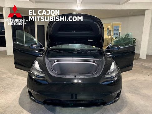 Used 2022 Tesla Model Y Performance image 20