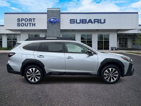 Certified 2025 Subaru Outback Limited w/ Popular Package #2 AWD/4WD image 2