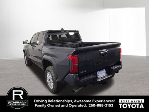 New 2026 Toyota Tacoma SR5 AWD/4WD image 9