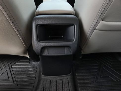 Used 2026 Honda HR-V EX-L image 19