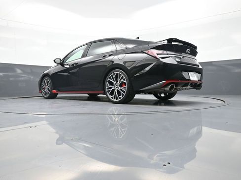 Used 2022 Hyundai Elantra N Base image 31