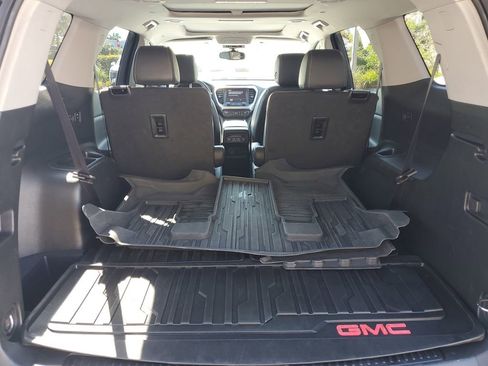 Certified 2023 GMC Acadia SLT w/ Elevation Edition image 24