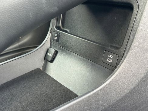 Used 2024 Toyota bZ4X FWD image 20