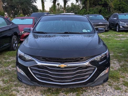 Used 2024 Chevrolet Malibu LT FWD image 2
