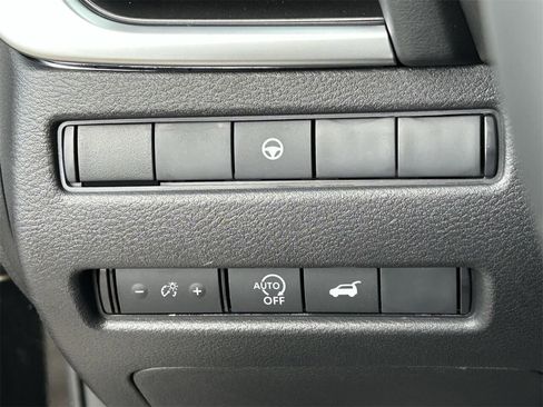New 2026 Nissan Rogue SV FWD image 35